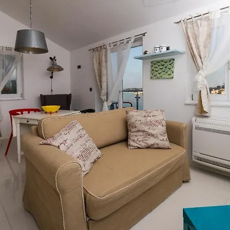 Apartamento By The Sea Mali Losinj, Losinj - 19833 Mali Lošinj