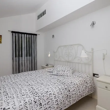 Apartamento By The Sea Mali Losinj, Losinj - 19833 *